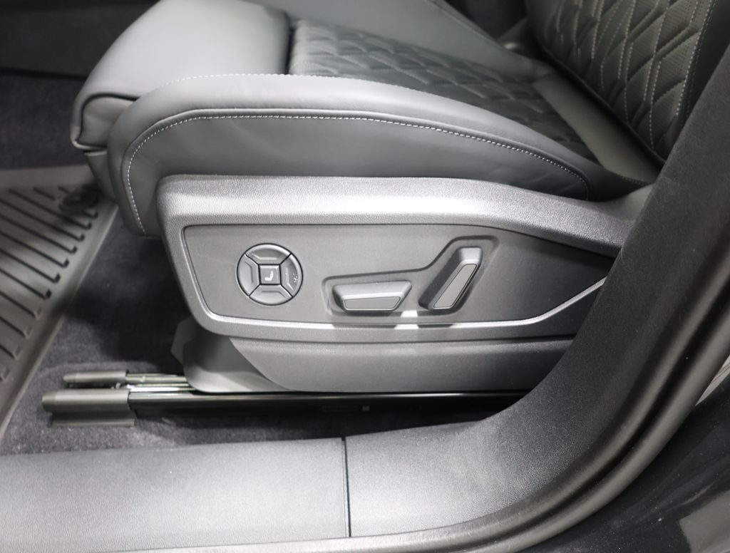 2026 Audi SQ5 Sportback Prestige - Photo 14