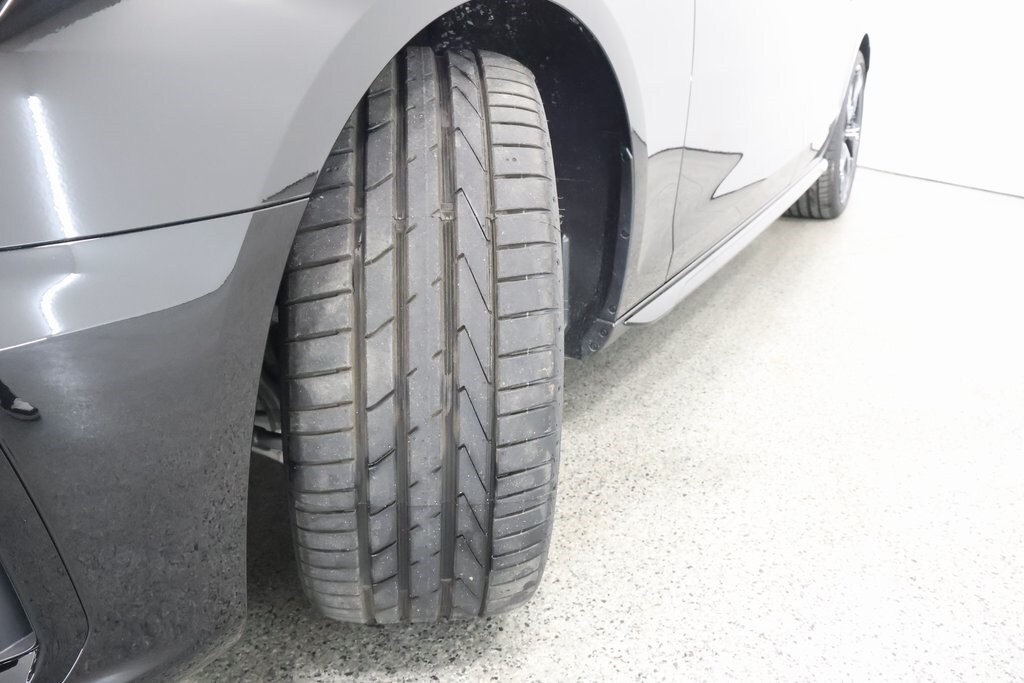 2025 Audi A4 45 S line Premium Plus photo 4