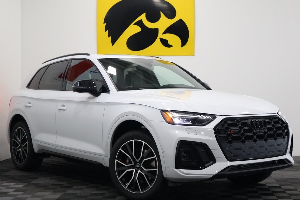 New 2024 Audi SQ5 SUV Prestige For Sale in Iowa City,IA Near Cedar