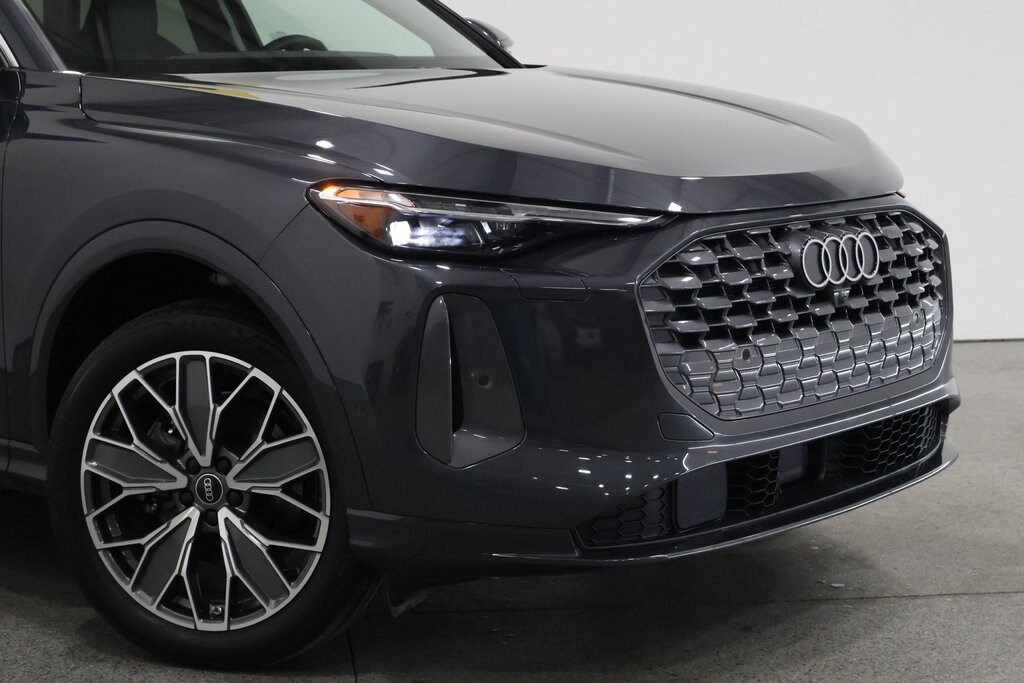 New 2025 Audi Q5 2.0T Premium Plus SUV