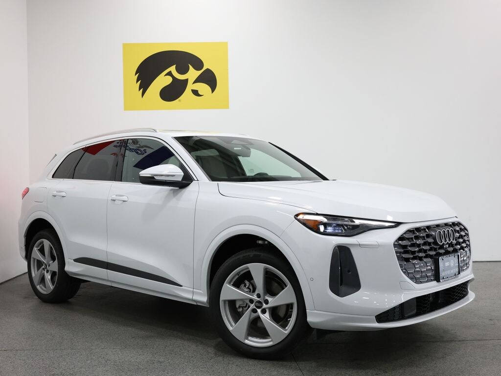 New 2026 Audi Q5 2.0T Premium Plus SUV
