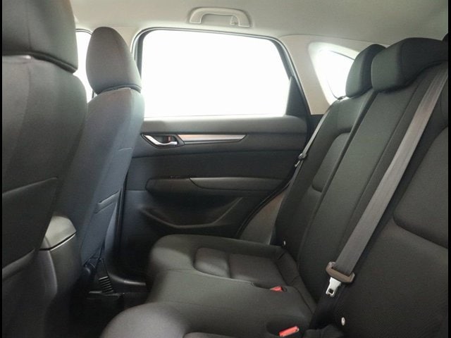 2025 Mazda CX-5 S - Photo 25