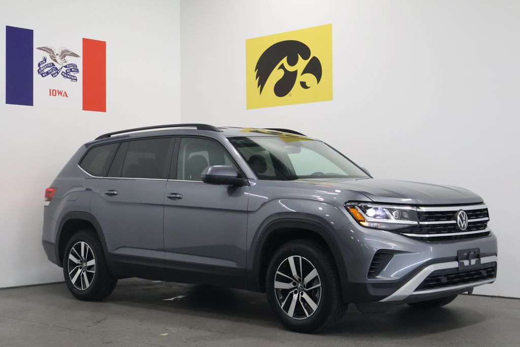 2023 Volkswagen Atlas SE