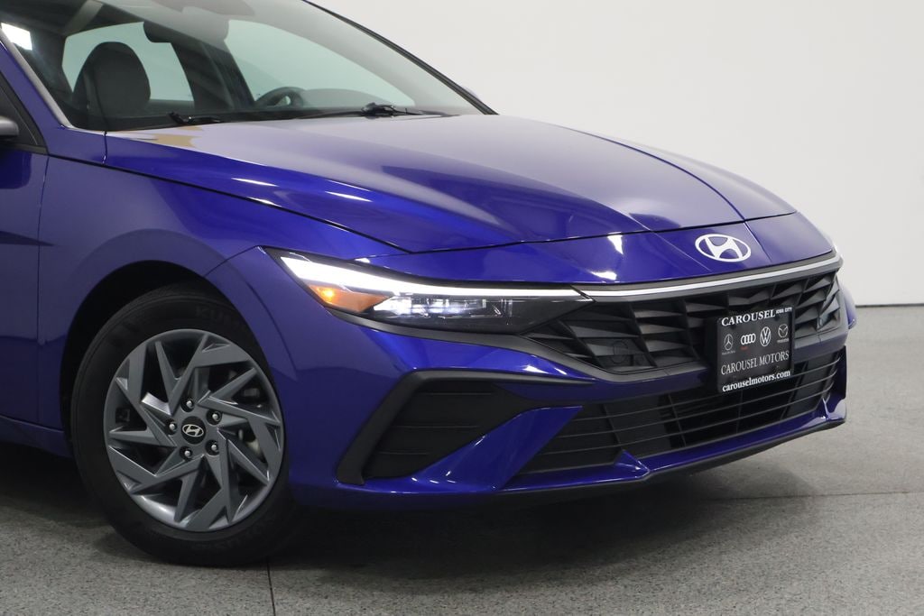 Used 2024 Hyundai Elantra SEL Sedan