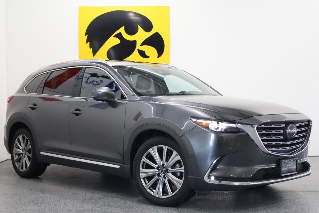 Used 2022 Mazda CX-9 Signature with VIN JM3TCBEY4N0604728 for sale in Iowa City, IA