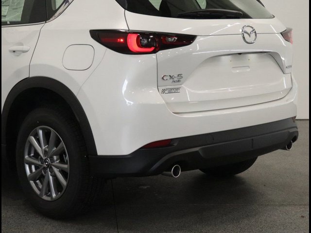 2025 Mazda CX-5 S - Photo 10