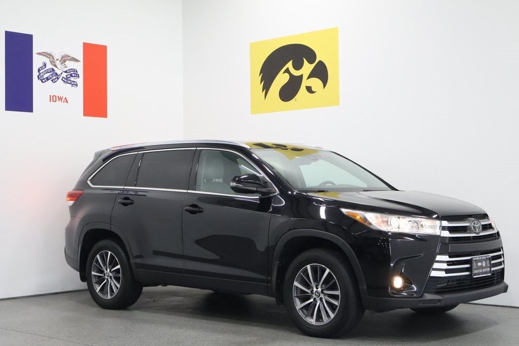 Used 2019 Toyota Highlander XLE SUV