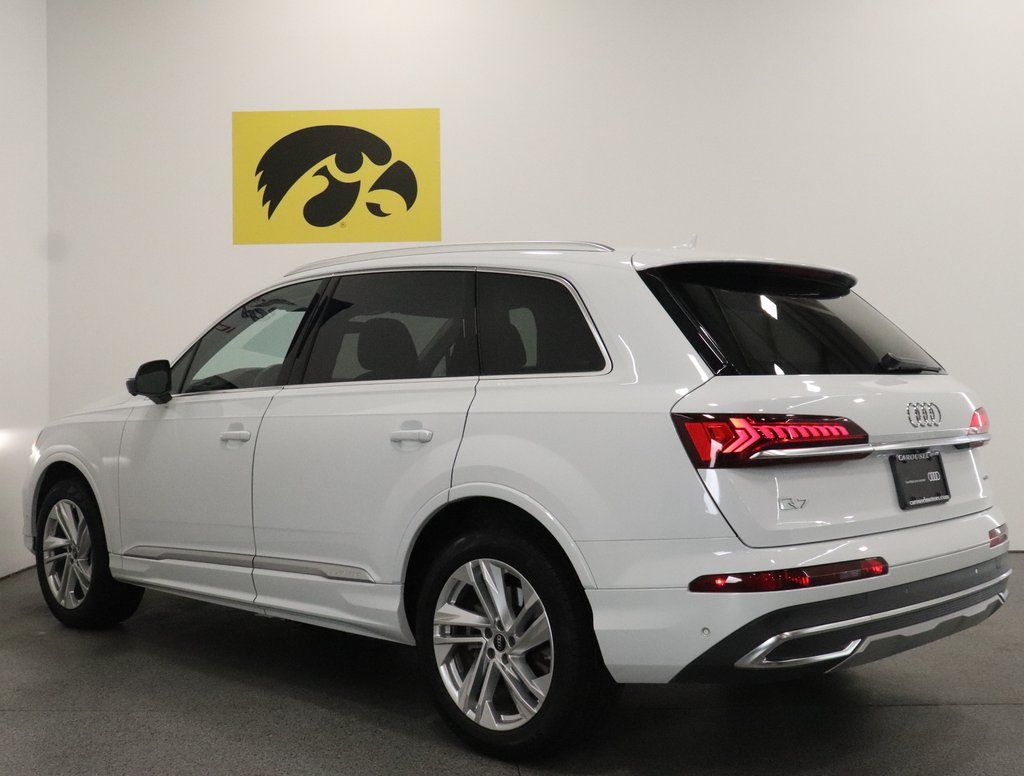 2022 Audi Q7 Premium Plus - Photo 9