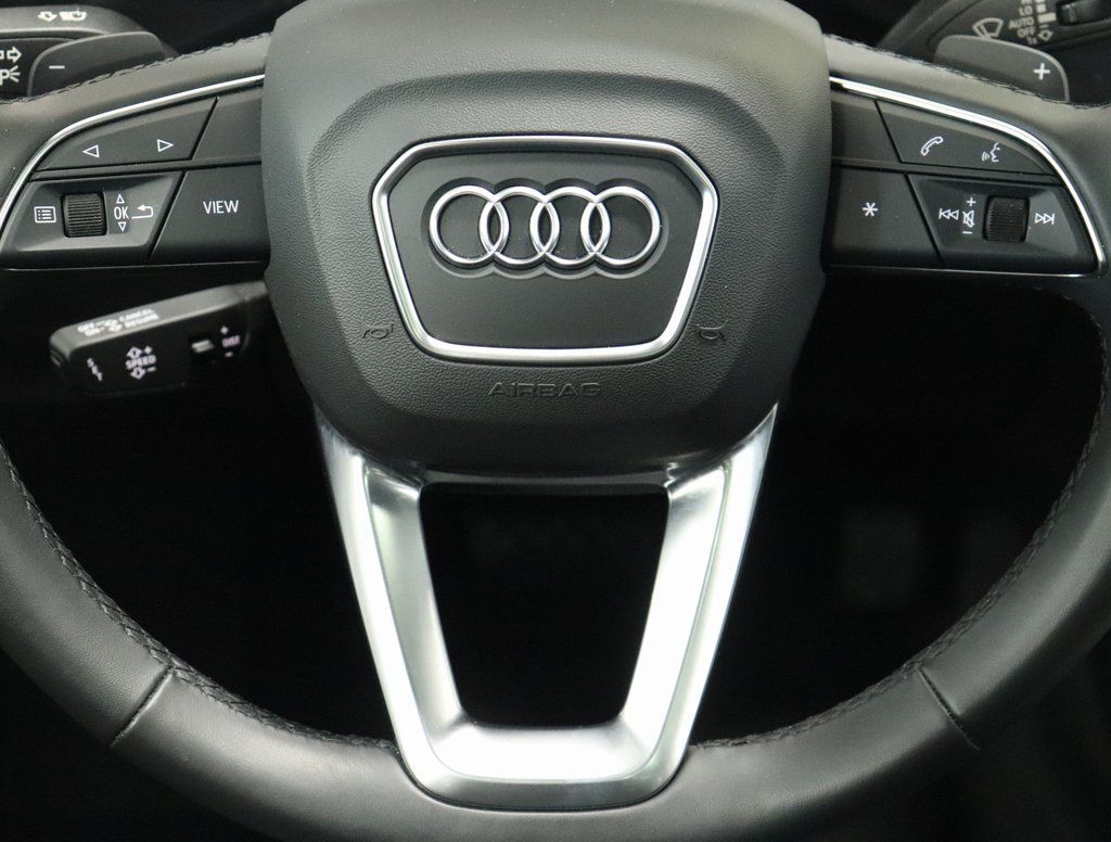 2022 Audi Q7 Premium Plus - Photo 17