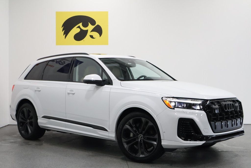 Used 2025 Audi Q7 55 Prestige SUV