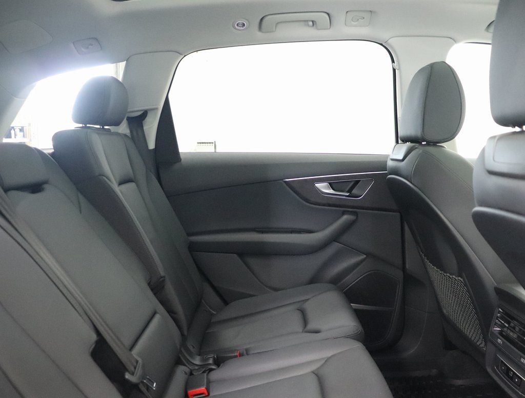 2022 Audi Q7 Premium Plus - Photo 24
