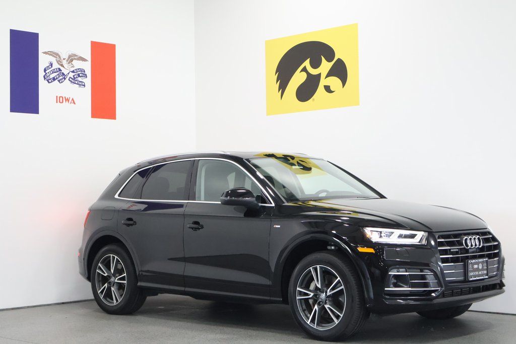 2020 Audi Q5 55 e quattro S tronic Prestige's photo