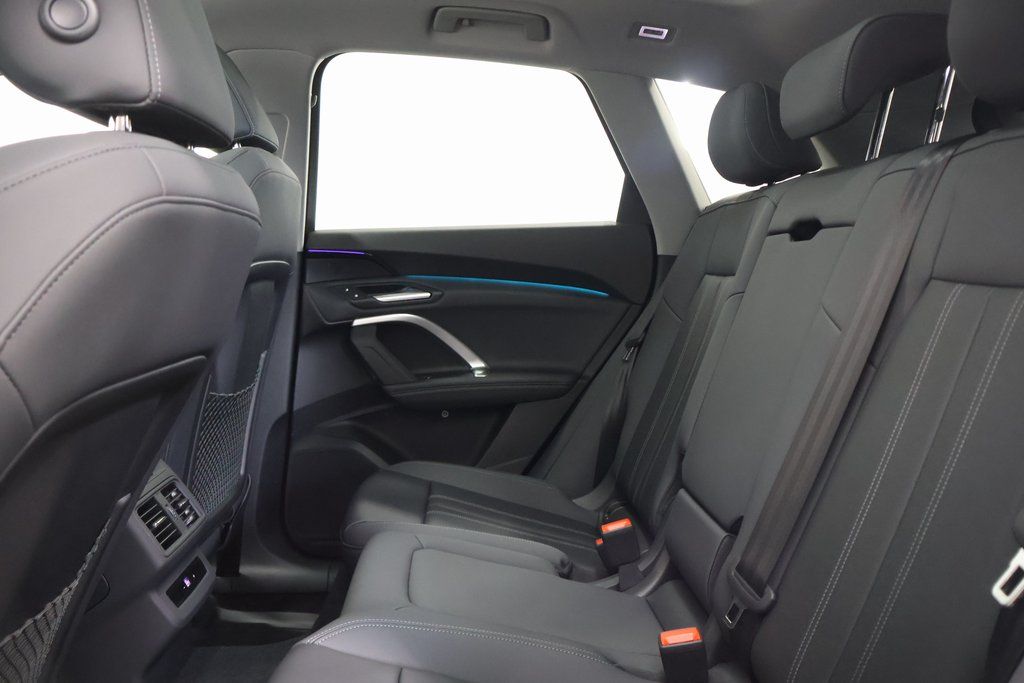 2025 Audi Q5 Premium - Photo 27