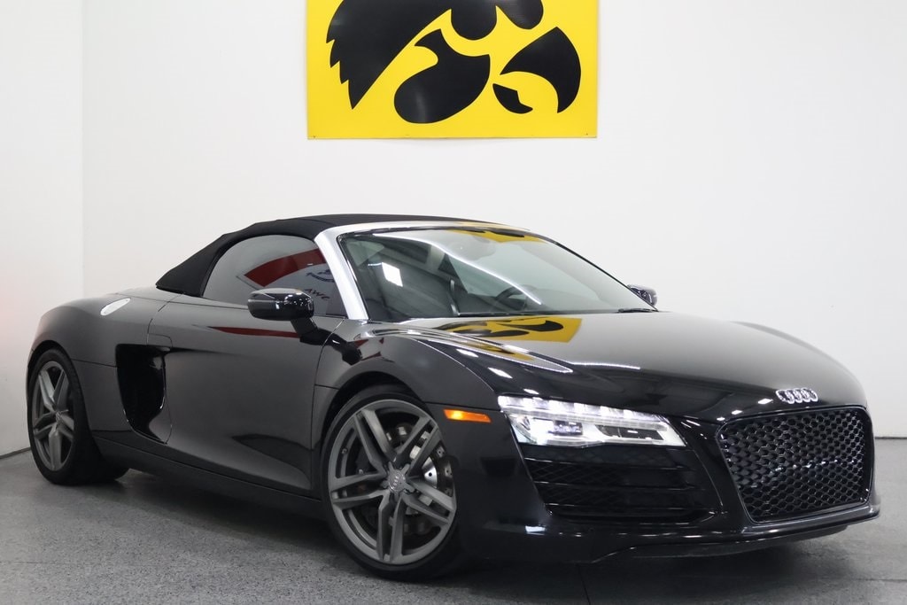 Used 2014 Audi R8 Base with VIN WUASUAFGXEN002553 for sale in Iowa City, IA