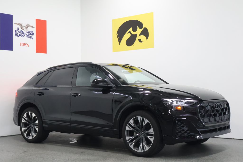 2025 Audi Q8 55 Premium Plus Tiptonic quattro's photo