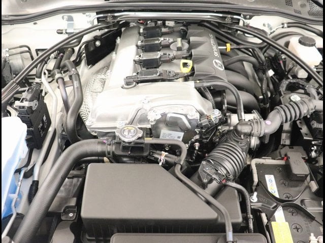 2025 Mazda MX-5 Miata RF Club - Photo 25