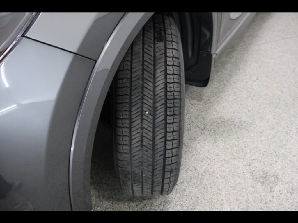 New 2025 Mazda CX-5 2.5 S Preferred AWD Sport Utility