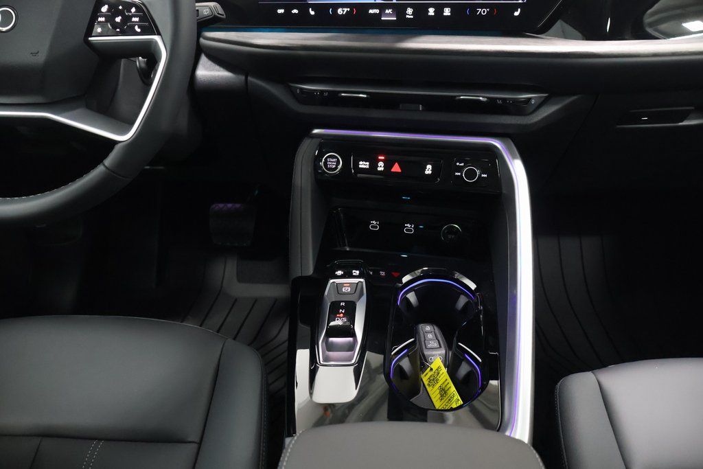 2025 Audi Q5 Premium - Photo 20