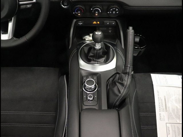 2025 Mazda MX-5 Miata RF Club - Photo 20