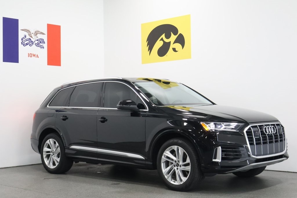 2023 Audi Q7 Premium Plus's photo