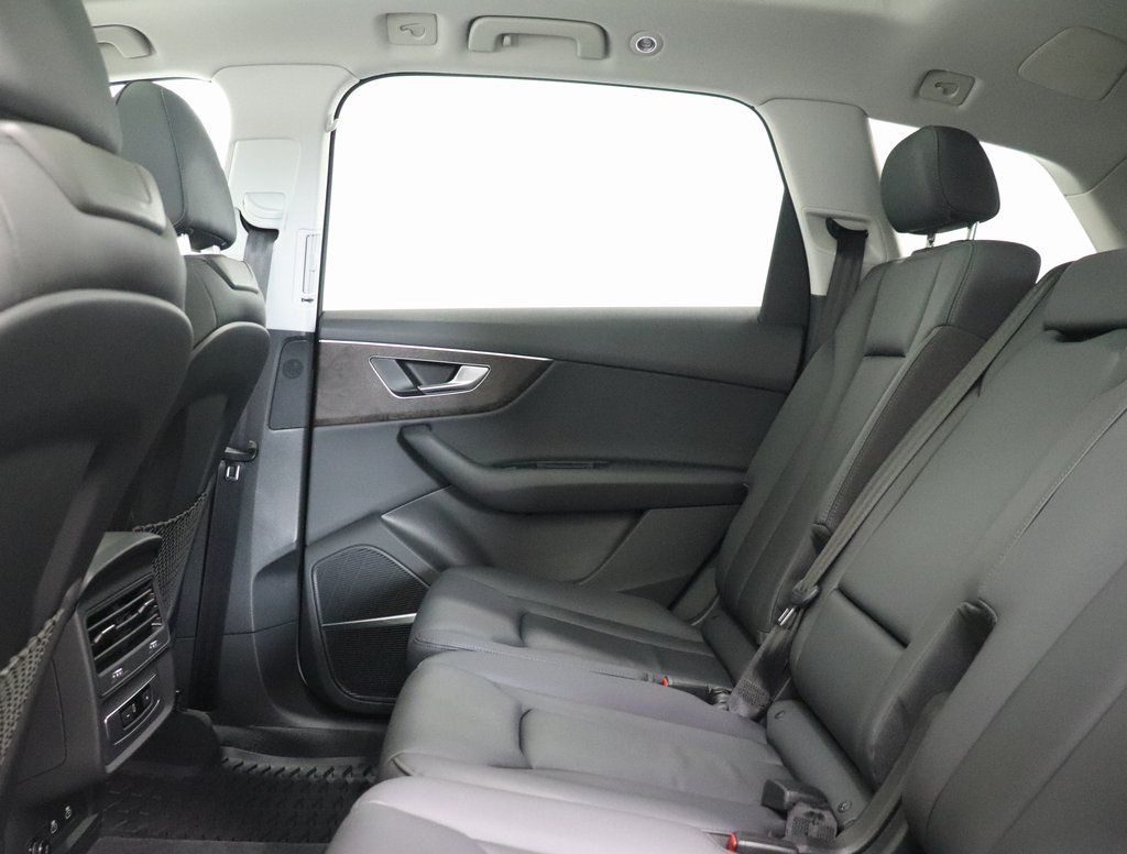 2022 Audi Q7 Premium Plus - Photo 27
