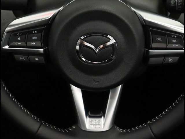 2025 Mazda MX-5 Miata RF Club - Photo 17