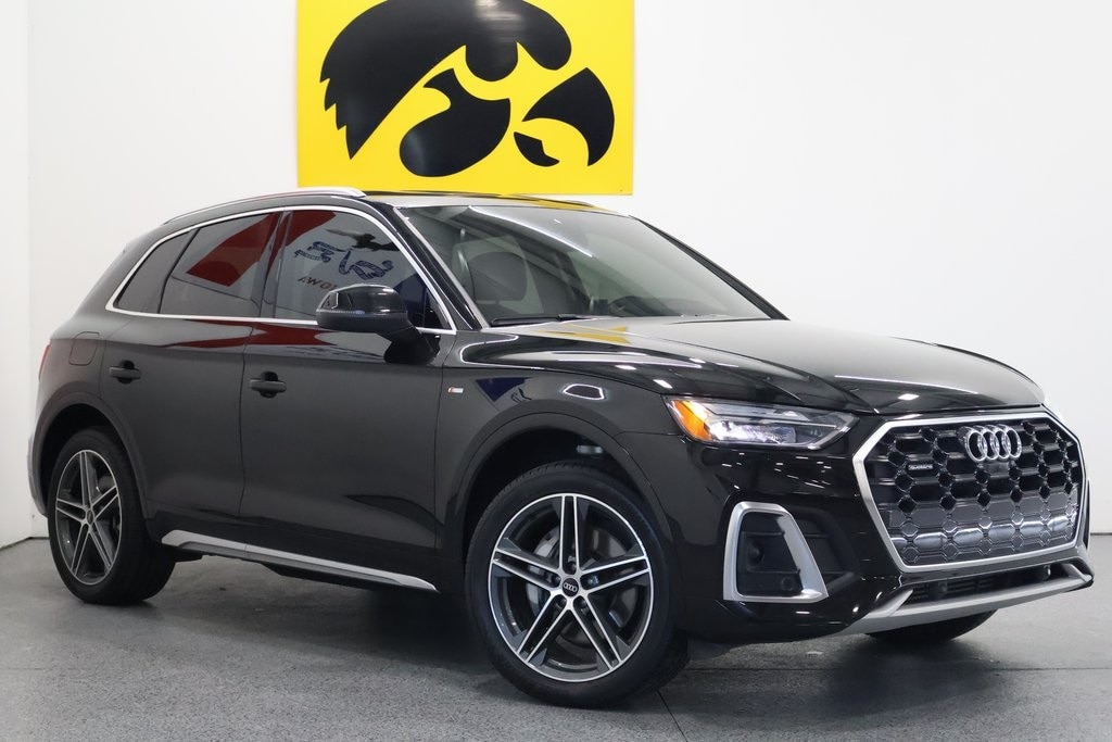 Used 2021 Audi Q5 Premium Plus with VIN WA1E2AFY1M2007188 for sale in Iowa City, IA