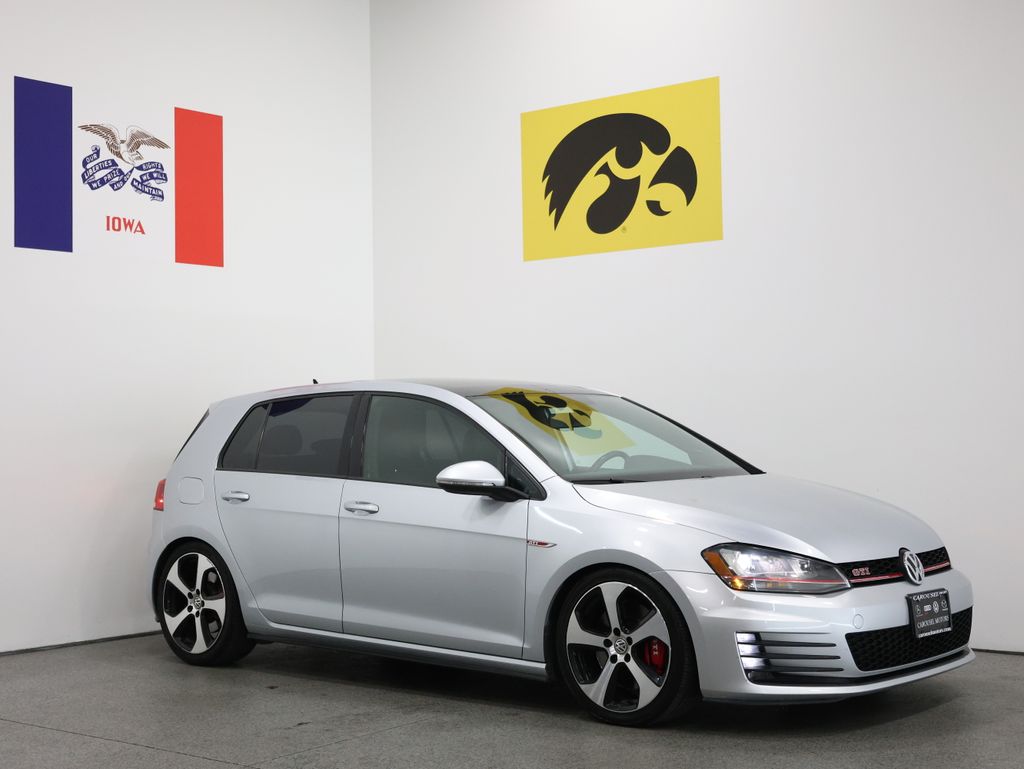 2017 Volkswagen Golf GTI 2.0T SE w/Performance Pk 4-door DSG's photo