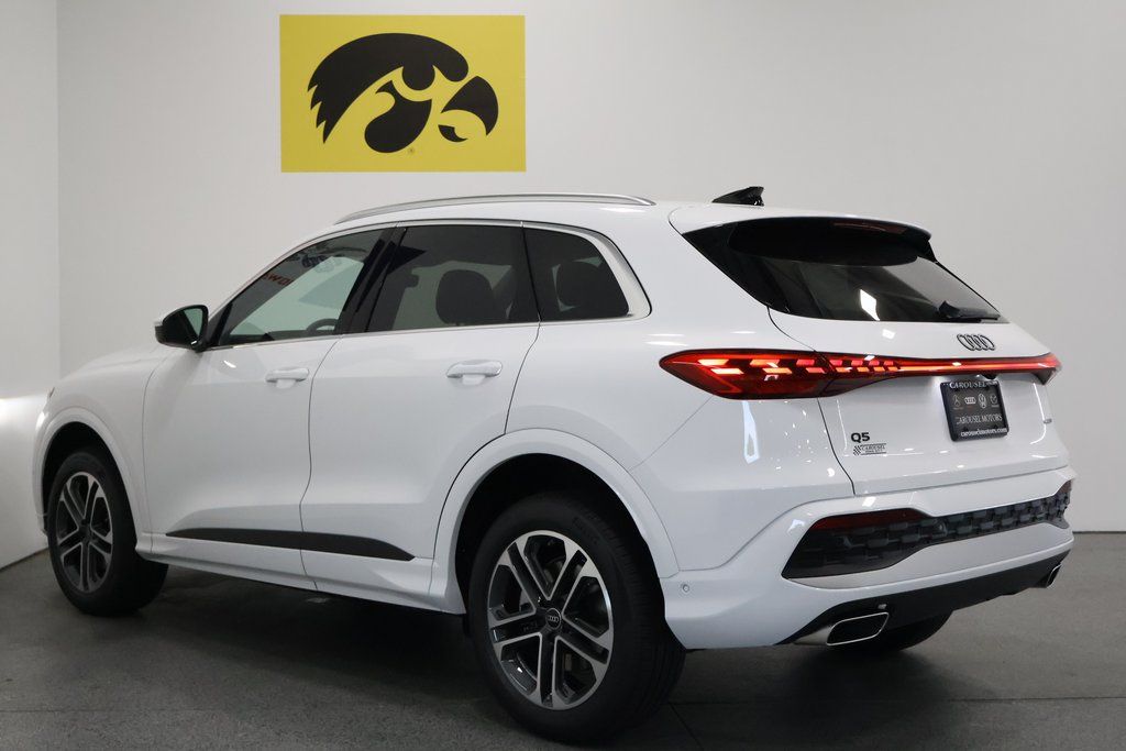 2025 Audi Q5 Premium - Photo 9