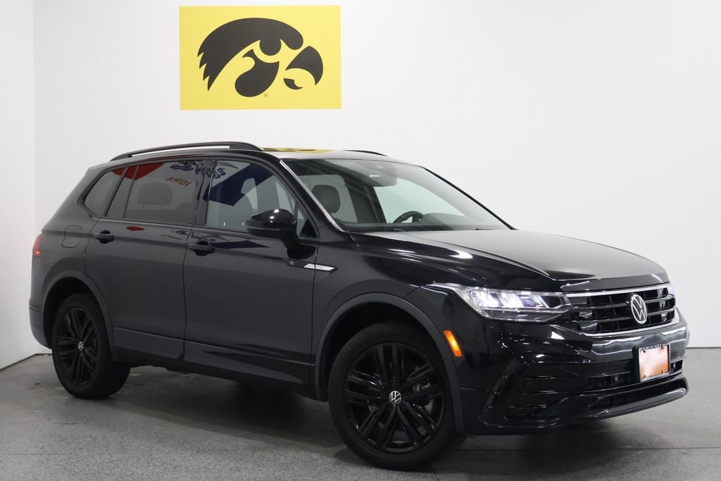 Used 2022 Volkswagen Tiguan 2.0T SE R-Line Black SUV