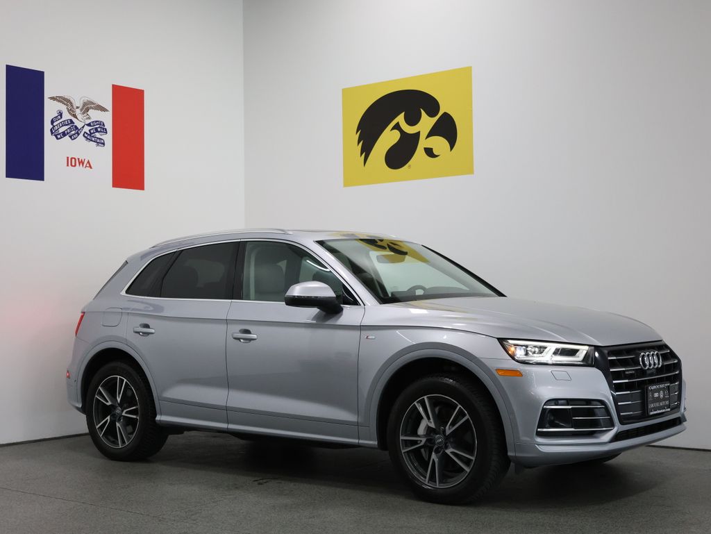 2020 Audi Q5 55 e quattro S tronic Prestige's photo