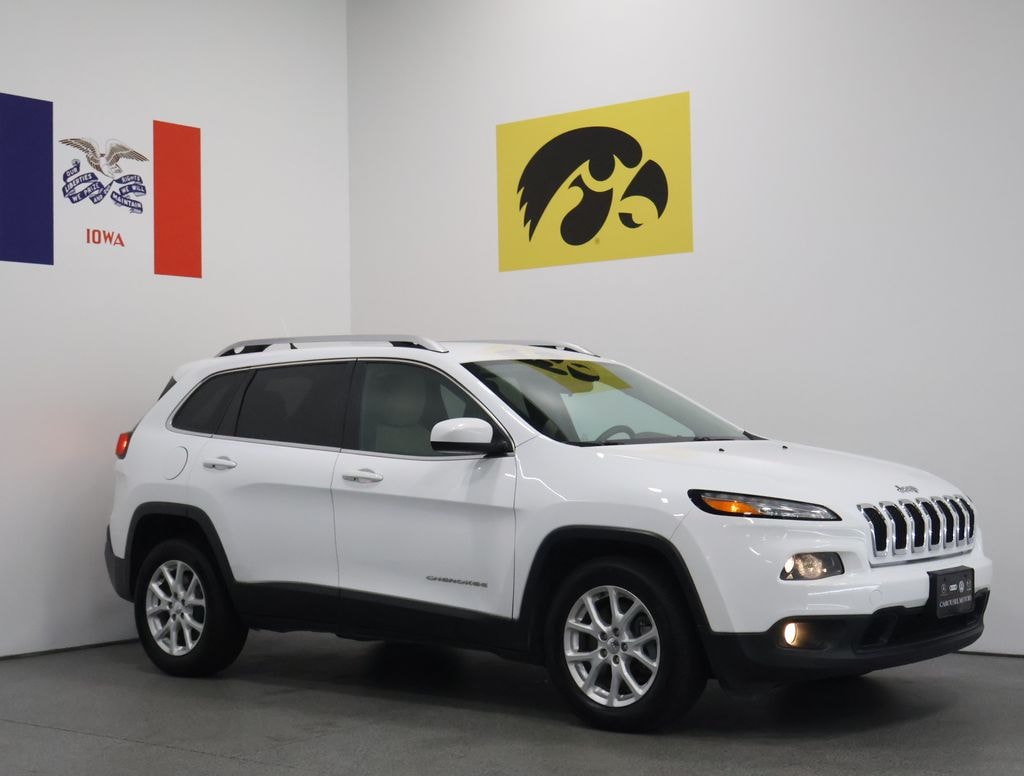 Used 2015 Jeep Cherokee Latitude SUV