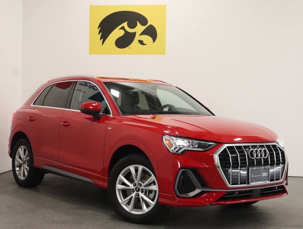 2023 Audi Q3 Premium Plus S line photo 2