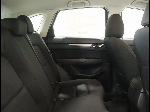 2025 Mazda CX-5 S - Photo 24