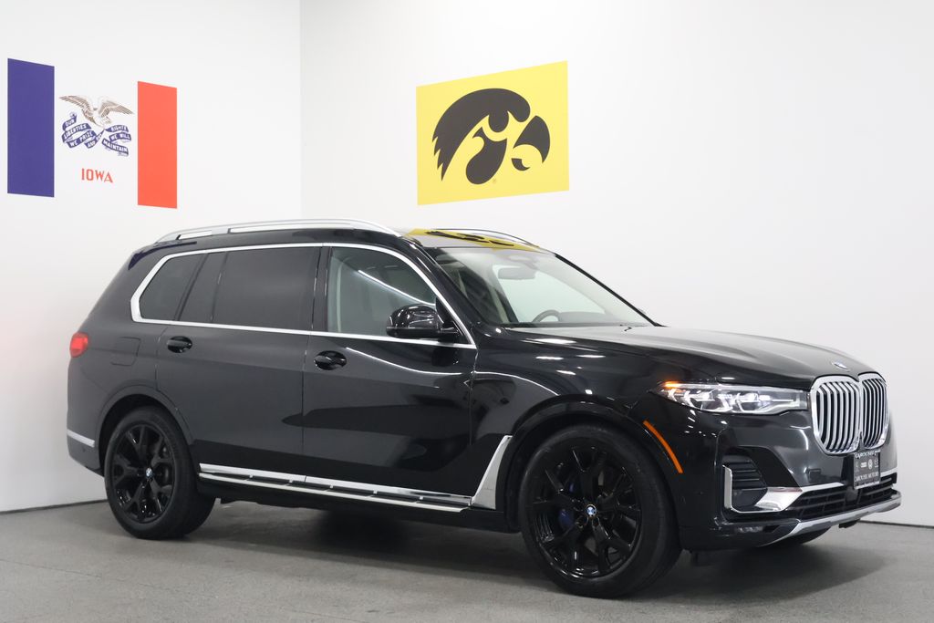 2019 BMW X7 40i