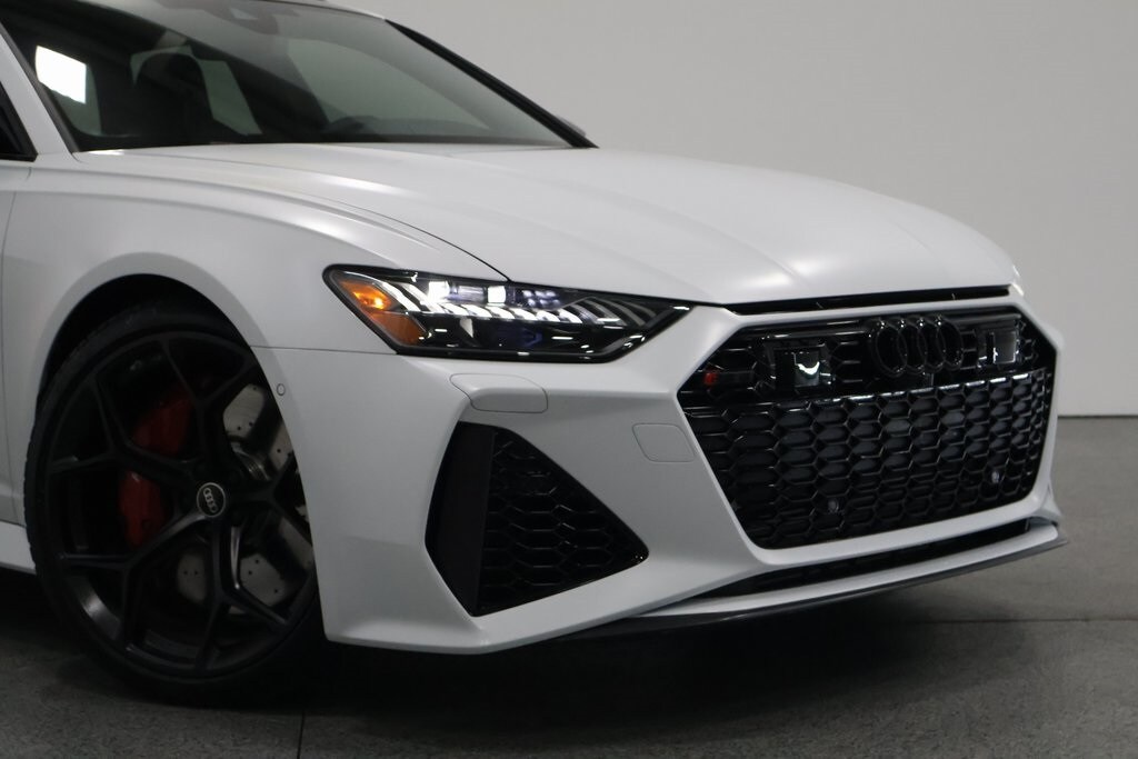 2025 Audi RS 6 Avant Performance Base photo 2