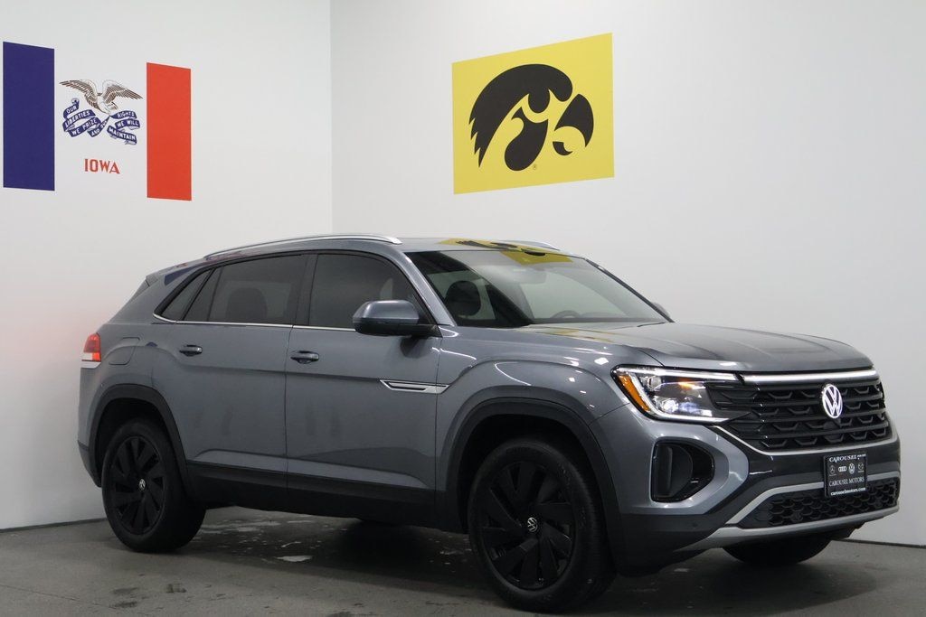 Used 2024 Volkswagen Atlas Cross Sport 2.0T SE w/Technology SUV