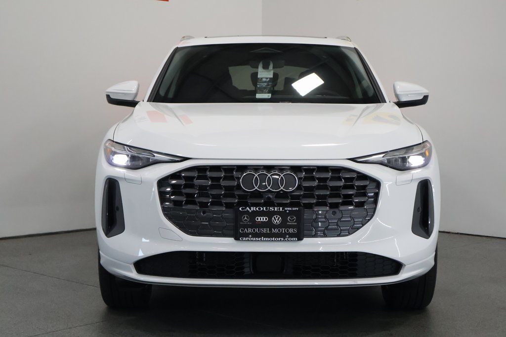 2025 Audi Q5 Premium - Photo 7