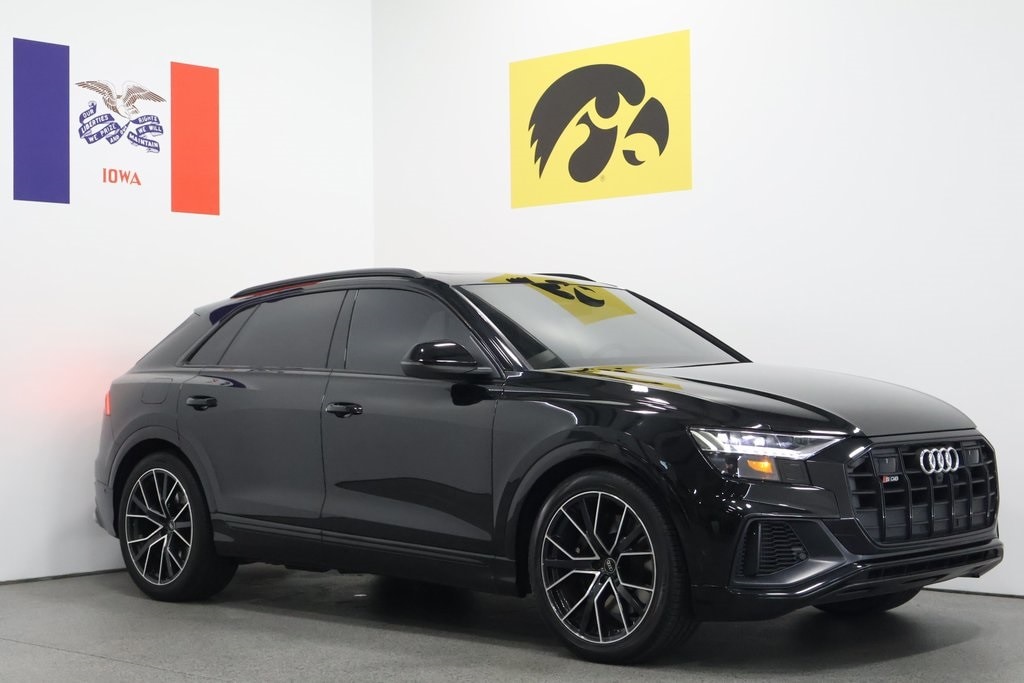 2023 Audi SQ8 Premium Plus's photo