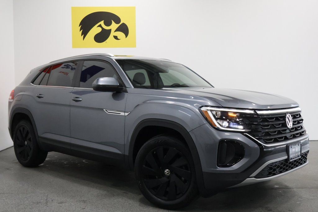 Used 2024 Volkswagen Atlas Cross Sport 2.0T SE w/Technology SUV