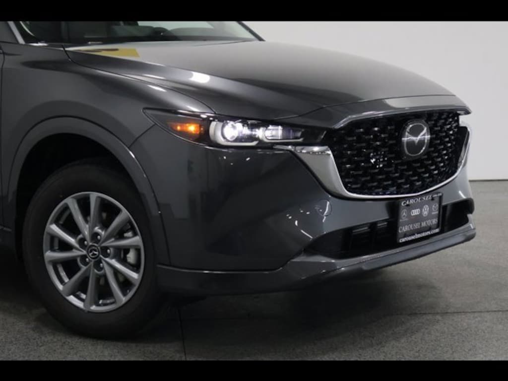New 2025 Mazda CX-5 2.5 S Preferred AWD Sport Utility