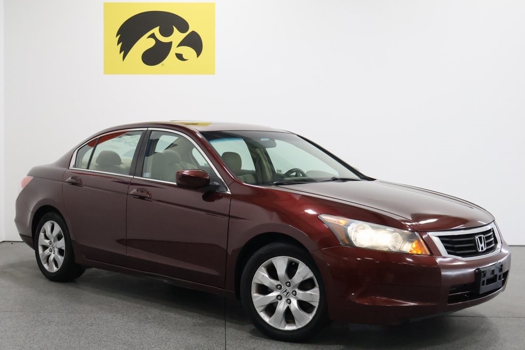 Used 2009 Honda Accord EX with VIN 1HGCP26799A116170 for sale in Iowa City, IA