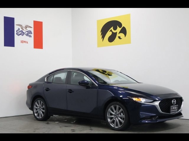 2026 Mazda Mazda3 Preferred's photo