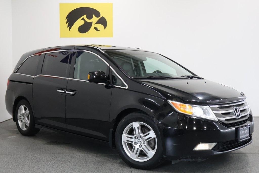 Used 2012 Honda Odyssey Touring with VIN 5FNRL5H93CB082083 for sale in Iowa City, IA