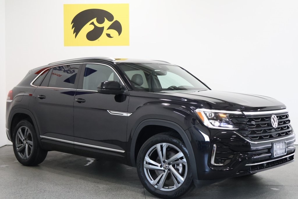 Used 2024 Volkswagen Atlas Cross Sport SEL R-LINE with VIN 1V2AE2CA9RC202349 for sale in Iowa City, IA