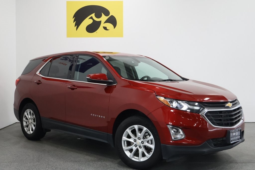 Used 2018 Chevrolet Equinox LT with VIN 2GNAXJEV4J6305799 for sale in Iowa City, IA