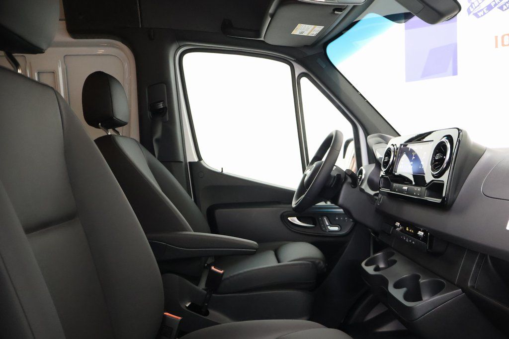 2025 Mercedes-Benz Sprinter Cargo Van Base - Photo 20