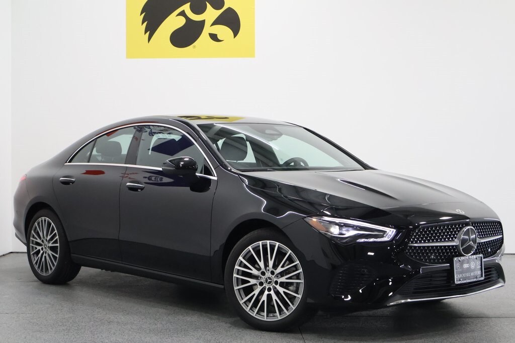 2025 Mercedes Benz CLA 250 4MATIC photo 2