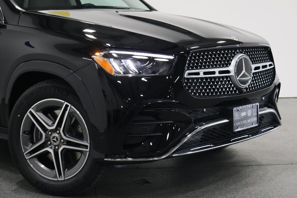 2026 Mercedes Benz GLE 450 4MATIC photo 3