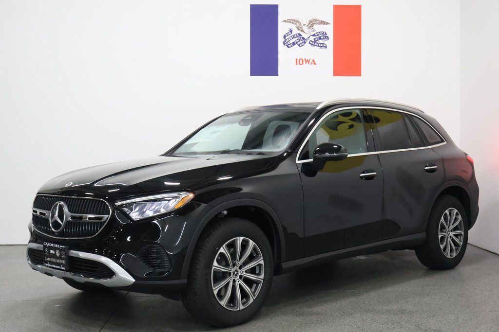 2026 Mercedes-Benz GLC Base - Photo 8